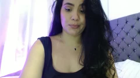 mara4sweet online show from December 15, 2024, 8:58 pm