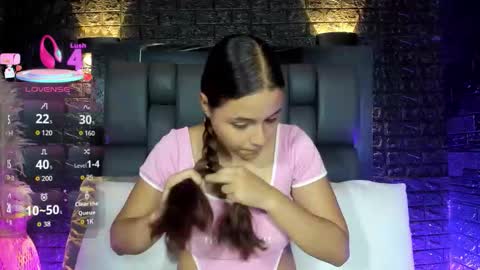 maraa_rivera online show from November 13, 2025, 7:24 pm