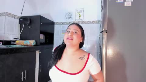 Snapshot of maralinette22 chatting on May 18, 2026, 11:16 am maralinette22 online show from May 18, 2026, 11:16 am