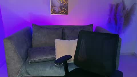Mara online show from July 13, 2026, 9:06 pm