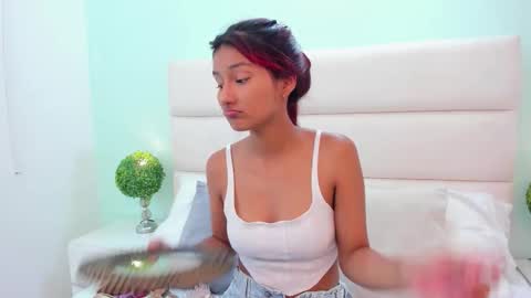 Maray Lous  online show from February 19, 2026, 8:05 pm