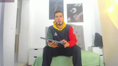 Marc Ruffalo online show from April 9, 2026, 11:15 am