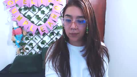 Snapshot of marce_bunny chatting on May 26, 2026, 2:07 am Marcela online show from May 26, 2026, 2:07 am