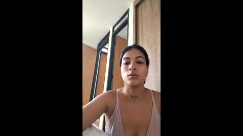 marcela_camilo30 online show from April 2, 2026, 8:39 pm