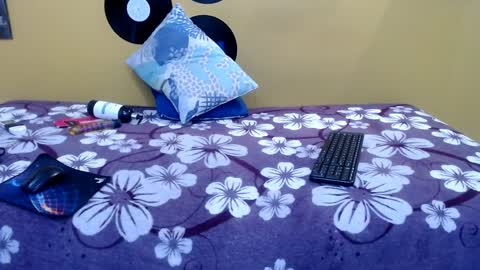 marcelasweet457 online show from April 4, 2026, 12:35 pm