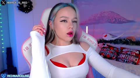 Snapshot of marceline_red chatting on December 19, 2024, 5:40 pm Lady Marceline online show from December 19, 2024, 5:40 pm