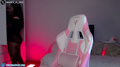 Snapshot of marceline_red chatting on February 8, 2025, 5:18 pm Lady Marceline online show from February 8, 2025, 5:18 pm