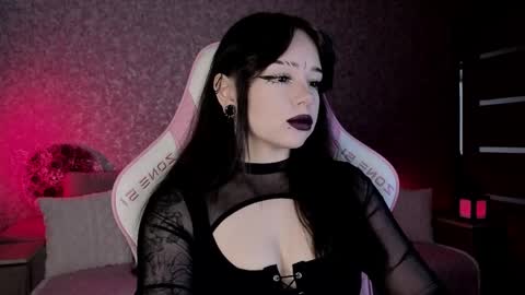 Snapshot of marceline_red chatting on April 20, 2026, 12:41 pm Lady Marceline online show from April 20, 2026, 12:41 pm