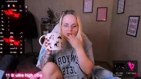 Sara online show from March 1, 2025, 6:32 pm