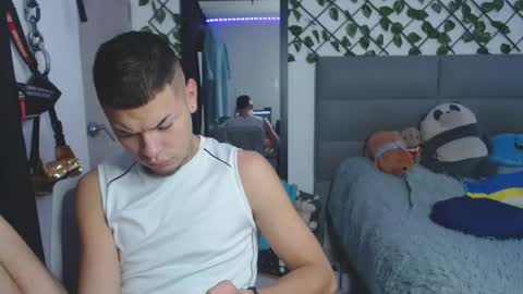 Snapshot of marcelo_m1lk chatting on September 23, 2025, 6:44 pm marcelo_m1lk online show from September 23, 2025, 6:44 pm