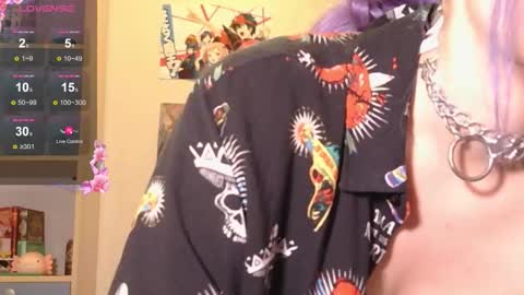 marci_n online show from October 10, 2025, 9:47 pm