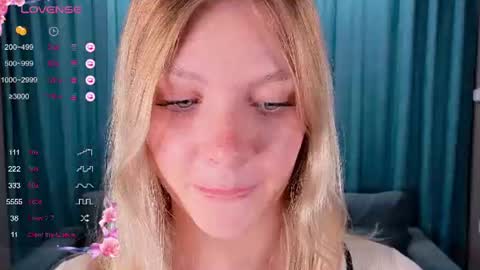 Snapshot of marcia_walker chatting on June 18, 2026, 7:08 am Sonya online show from June 18, 2026, 7:08 am