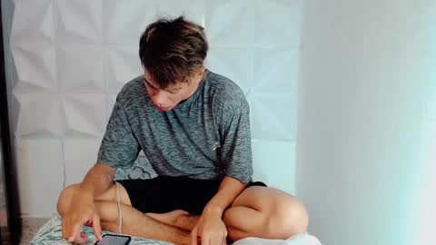 marco_jrs online show from December 8, 2024, 12:40 am