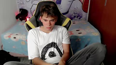 marco_jrs online show from December 29, 2024, 4:19 pm