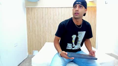 MARCO online show from November 10, 2025, 3:11 pm