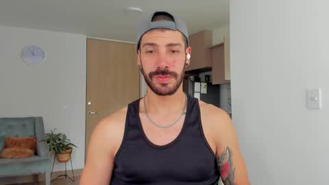 Marco IG marco tahani online show from February 10, 2025, 7:38 pm