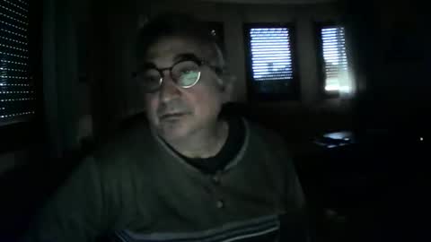 marcos260526 online show from February 15, 2026, 3:20 pm