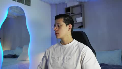 Marco Sullivan online show from April 7, 2026, 11:54 am