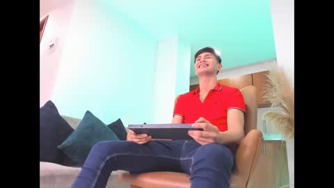 marcus_fire online show from February 10, 2025, 6:42 am