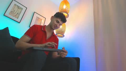 marcus_fire online show from February 18, 2025, 11:52 pm