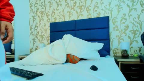 marcus_jeron online show from November 12, 2025, 12:55 am