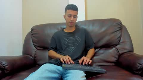 marcus_jeron online show from April 28, 2026, 11:32 pm