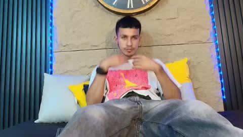 marcus_jeron online show from May 8, 2026, 12:16 am