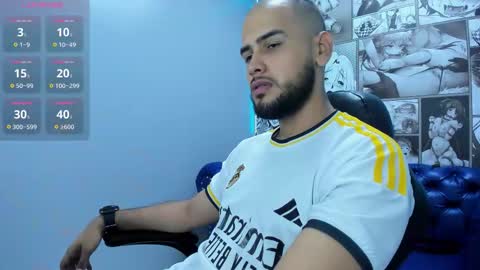 marcus_soler online show from December 17, 2025, 1:39 pm