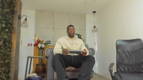 Marcusssss online show from August 3, 2026, 11:37 am