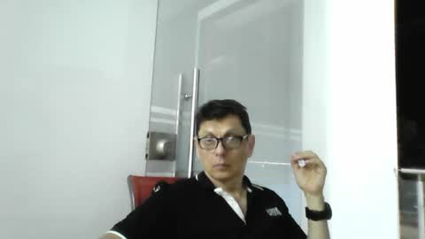 Snapshot of marcuskelvin chatting on June 12, 2026, 2:43 am Marcus online show from June 12, 2026, 2:43 am