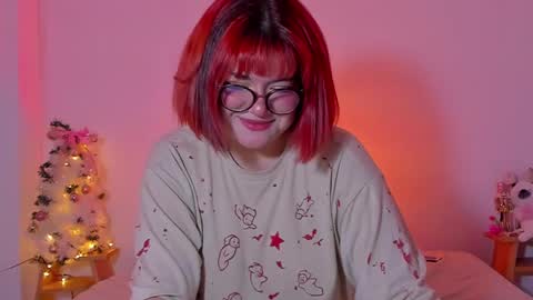 Snapshot of marcy_grey chatting on December 24, 2024, 7:28 am danna online show from December 24, 2024, 7:28 am