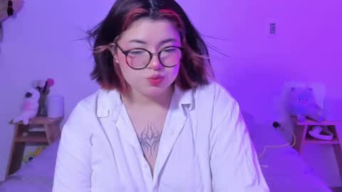 Snapshot of marcy_grey chatting on February 21, 2025, 1:11 am danna online show from February 21, 2025, 1:11 am