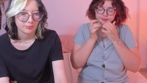 Snapshot of marcy_grey chatting on February 25, 2025, 1:20 am danna online show from February 25, 2025, 1:20 am