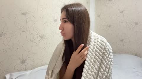 Snapshot of margaretawieczorek chatting on June 3, 2026, 2:03 am Emily online show from June 3, 2026, 2:03 am