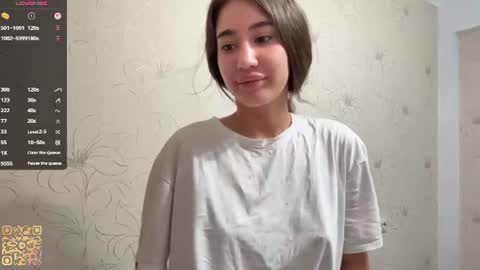 Snapshot of margaretawieczorek chatting on July 25, 2026, 3:04 am Emily online show from July 25, 2026, 3:04 am