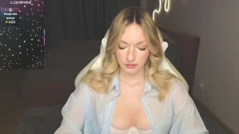 Snapshot of margaretsweet1 chatting on June 19, 2026, 10:46 pm Margaret online show from June 19, 2026, 10:46 pm