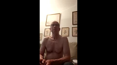 Snapshot of marginalie chatting on April 26, 2026, 4:32 am marginalie online show from April 26, 2026, 4:32 am