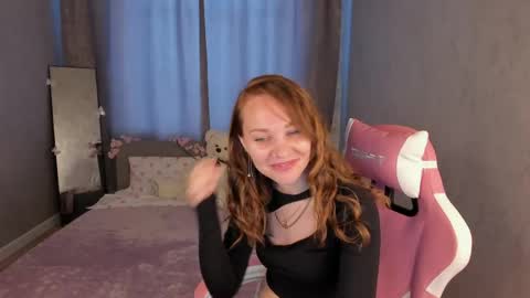 Margo Kellly online show from April 20, 2026, 1:19 am