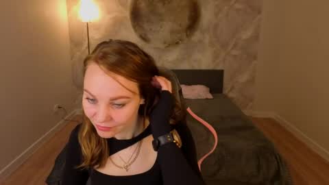 Margo Kellly online show from April 22, 2026, 1:30 am