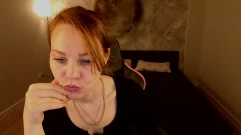 Snapshot of margo_kellly chatting on May 7, 2026, 1:00 am Margo Kellly online show from May 7, 2026, 1:00 am