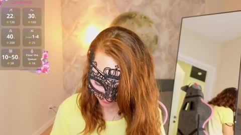 Snapshot of margo_kellly chatting on June 8, 2026, 1:28 am Margo Kellly online show from June 8, 2026, 1:28 am