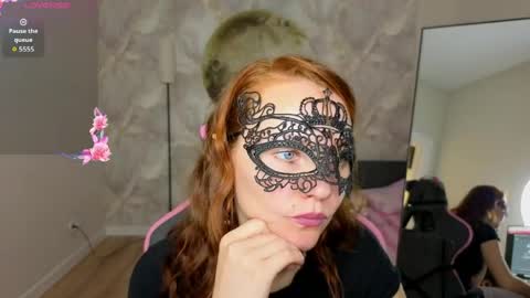 Margo Kellly online show from June 9, 2026, 1:06 am