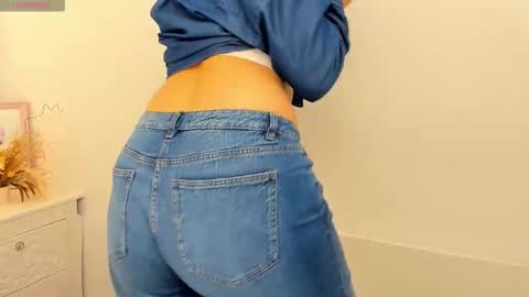 Margo online show from December 2, 2025, 5:24 am