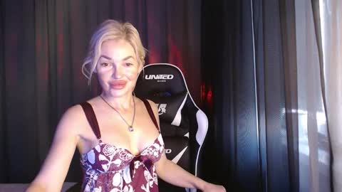 Snapshot of margoo_77 chatting on November 2, 2025, 3:31 am Margoo online show from November 2, 2025, 3:31 am