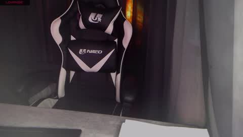 Snapshot of margoo_77 chatting on November 25, 2025, 2:44 am Margoo online show from November 25, 2025, 2:44 am