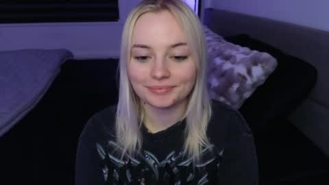 margot_robbie7 online show from March 27, 2026, 1:22 am