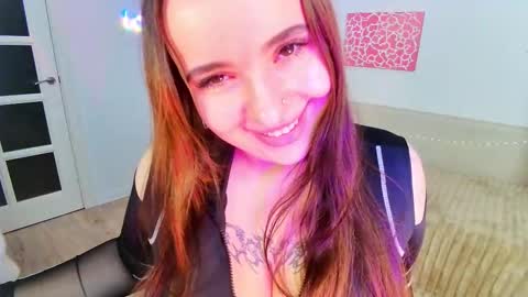 Margo online show from December 5, 2025, 3:09 pm