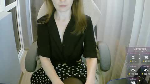 Snapshot of mari399 chatting on March 4, 2025, 9:54 pm Mari online show from March 4, 2025, 9:54 pm