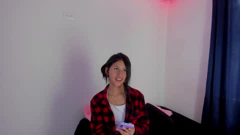mari_mar69 online show from January 24, 2025, 3:45 pm