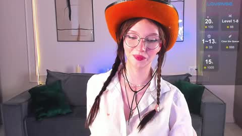 Snapshot of mari_nett chatting on January 18, 2025, 6:43 pm mari_nett online show from January 18, 2025, 6:43 pm